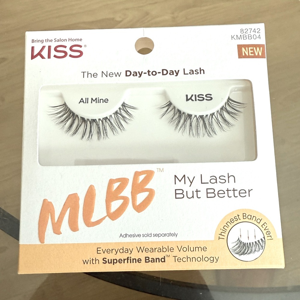 5/25✨KISS all mine false lashes
